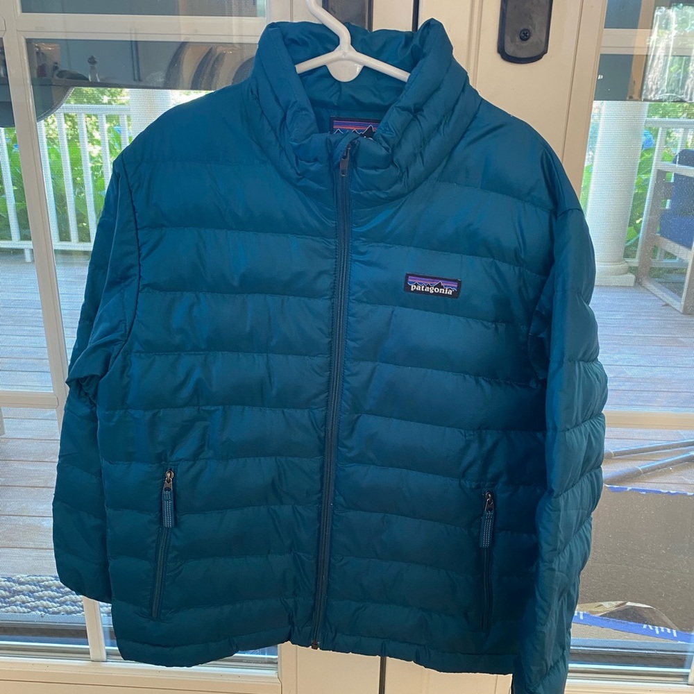 Patagonia boys down sweater, jacket, size small 7-8